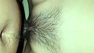 vietnamese teen couple banging hard in amateur clip.