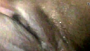 hey, i'm playing with my horny teen pussy, it's so wet