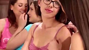 Hot Lesbian Sluts In Group Action