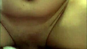 Fucking Petite 18+ Woman Cowgirl Bareback