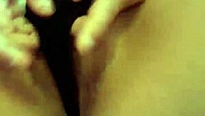 Conoceme en la intimidad de mi cuarto, me encanta hacerlo a diario