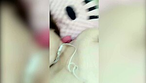 I Can't Stop Watching This Vietnamese Babe's White Huge Boobs on Chat