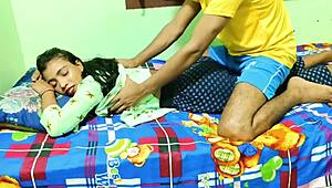 गांव की लड़कियों की टाइट चूत को घरेलू क्लिप में रफ ड्रिल किया