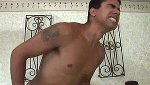 Alex J fucks Poax Lenehan bareback!