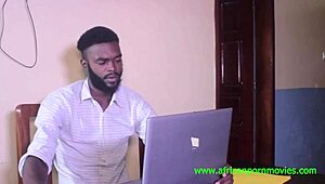 थ्रीसम फकिंग फैंटेसी: ऑफिस में बिजनेसमैन को एबोनी लेस्बियन एक्शन मिलता है?