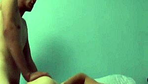 Gay bareback encounter