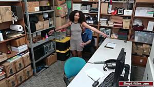 Damn, watch this officer bang the thief employee hard in the office!