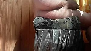 Russian gay man enjoys sunny anal session