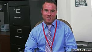 Gay Sex with Boy Earn Bonus