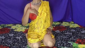 अनीता भाभी एमेजिंग सेन्सुअल एनल एडवेंचर में डाइव करती है।