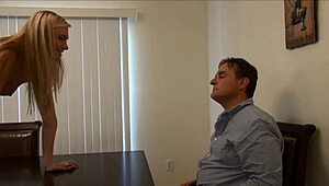 Comendo A Bucetinha Da Enteada