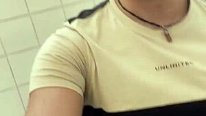 I Suck the Bricklayer's Cock Outdoors Until He Cums