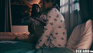 Alina Lopez And Kendra Spade Trib And Scissor In Lesbian Sex