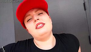 mia dior fucks the hiring manager for a new job after mcdonalds fired her