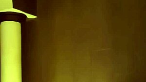 Teen masturbates in jacuzzi after creampie from tinder date