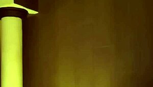 Teen masturbates in jacuzzi after creampie from tinder date