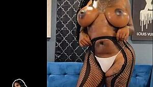 Gogo fukme dances in oiled stockings and heels