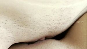 The most insane clit rubbing of my entire life, you gotta see this!