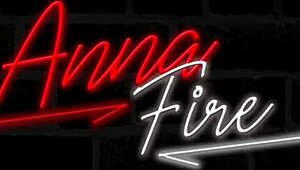 Without Taking Off My Panties, Curvy Housewife Shows Tan Lines on Big Ass in Bed