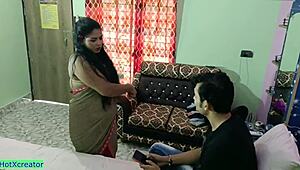 अरे, यह हॉट भाभी देखो, जो फक हो रही है जबकि उसकी फ्रेंड हर डेसी इरोटिक मोमेंट रिकॉर्ड कर रही है!