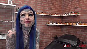 Australian Beauty Amber Luke Shows Off Big Tits While Getting A Bold New Nose Tattoo In Stunning Reality Clip!