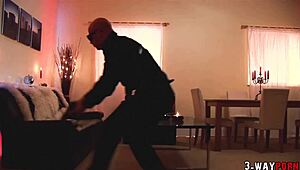 carly parker in big tits blonde threesome facial?