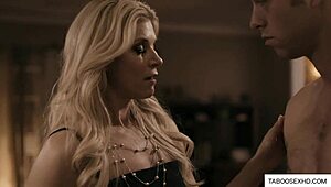 Young Guy Pounds Stepmom's Pussy Hard