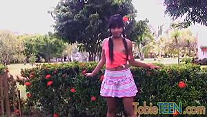 Tobie Teen 18+ Fingers Her Sweet Pussy Solo Outdoors