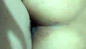 Mexican amateur's fat ass bouncing for big cock