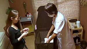 Damn, this gogo massage girl hesitates to climax with a toy!