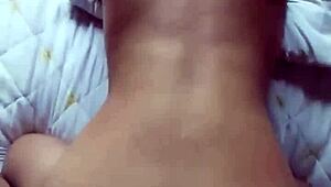 mi amigo me folla como puta, se siente bien