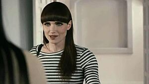 Big Cock Shemale FUCKS Female in Hot Action Scene