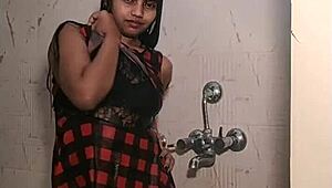 i'm an indian teen showin my naked booty in the bathroom