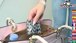 मैं इतना टॉर्न फील करता हूं देखते हुए मेरी बस्टि ब्लॉन्ड वाइफ दूसरे को चोदती है