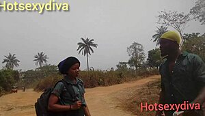 यार, इस हॉट कॉलेज लड़की की क्रीमी चूत को पनिशमेंट के रूप में जोर से पाउंड किया गया