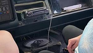 Tina, मेरी स्टेप मॉम, मेरे टिनी कॉक को रेसिस्ट नहीं कर सकती!