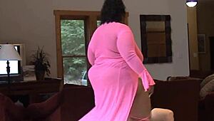 saphire's big tits and ass on display?