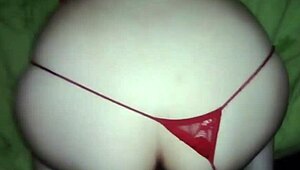 hot amateur receives attention from guy in homemade setting