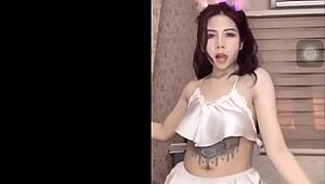 hey guys, wanna bang after dancing? i’m craving it bad...