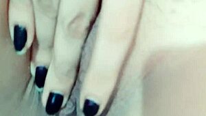 Horny Babe Wants Threesome With Two Cocks