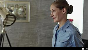 मैं यकीन नहीं कर सकता फोटोग्राफर टाइम फ्रीज करके हॉट टिफनी टेटम को स्क्रू करता है।