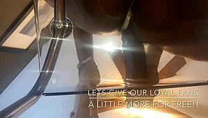 She took a big black dildo rough in her holes