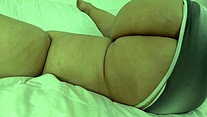 That sexy ass of my friend’s mom drives me crazy