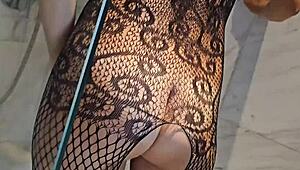 Hardly FUCK Hotel Room Service Sexy Maid for Pissing My Shower Cabin and Being Naughty!