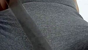 Ten Minutes of Spanking Punishment for the Naughty Pussy