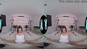 I watchd WetVR extrem flexible Sophia Sultry get strechd out in VR porn with blowjob an cumshot