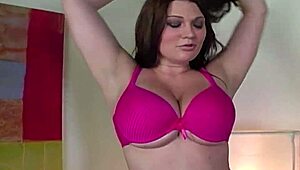 Big Boob Beauty Cassandra Calogera Craves Facial Cum Blast