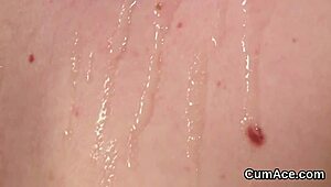 sexy model sucks cum in blowbang, gets facial 😋