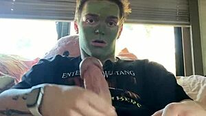 Fit guy combines skin care routine with personal relaxation on Instagram Joshuaaalewisss