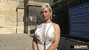 Kim MILF Coquine et Pulpeuse Gets Her Ass Pounded. French Slut Enjoys Raw Anal with Big Tits Bouncing.